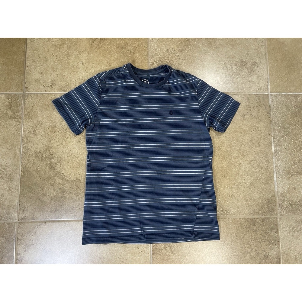 Volcom Shirt Mens Sz S Blue Striped Logo Skate Surf Casual Crewneck Tee